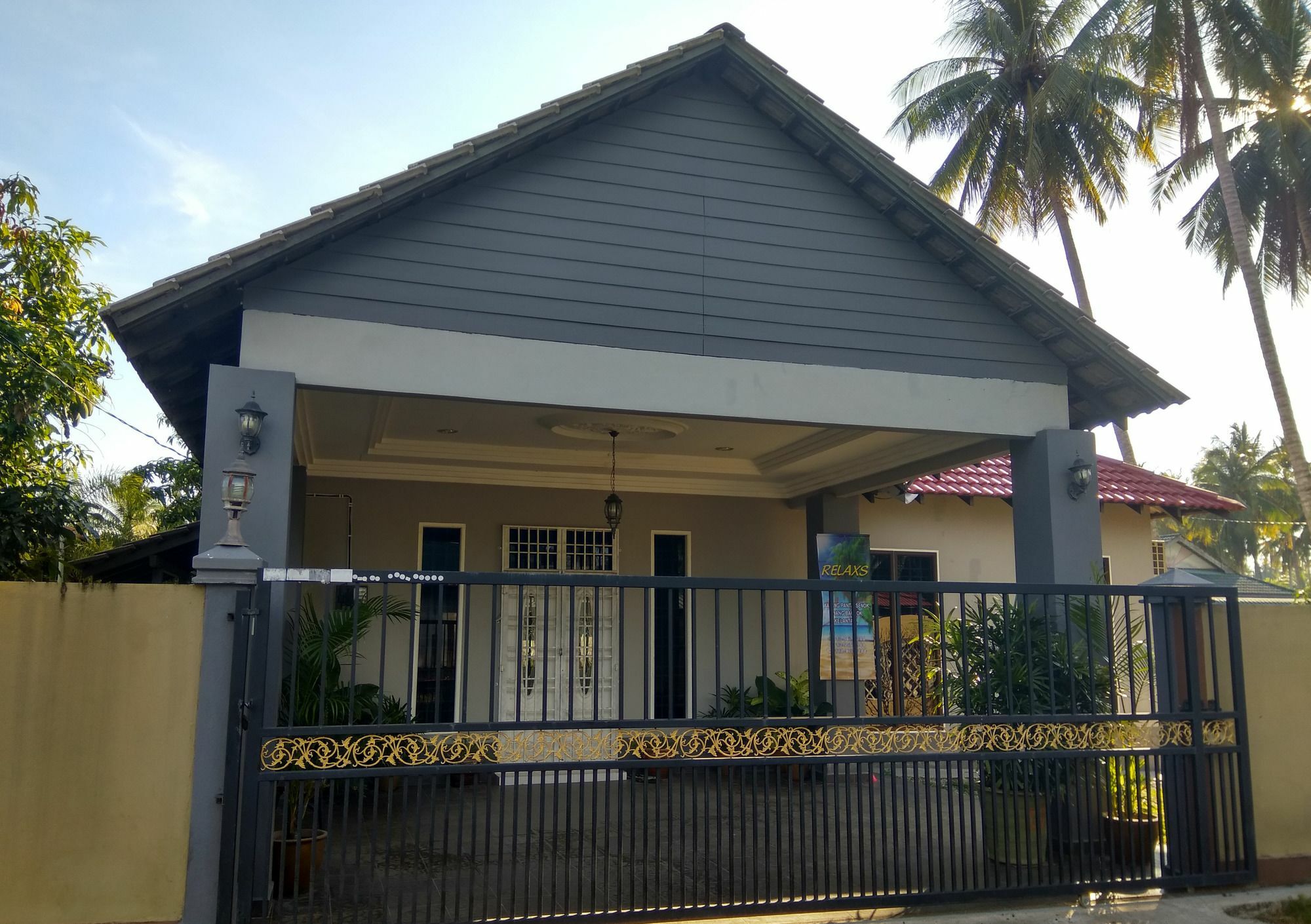 Relaxs Homestay Kota Bharu Extérieur photo